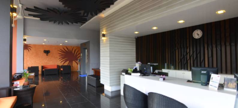 查汶诺伊泳池别墅(Chaweng Noi Pool Villa)图片