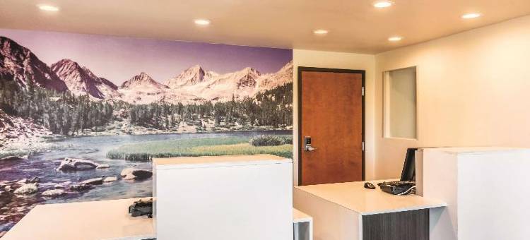 科罗拉多斯普林斯北拉昆塔温德姆套房酒店(La Quinta Inn & Suites by Wyndham Colorado Springs North)图片