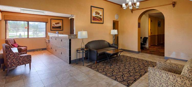 马丁斯维尔贝斯特韦斯特酒店(Best Western Martinsville Inn)图片