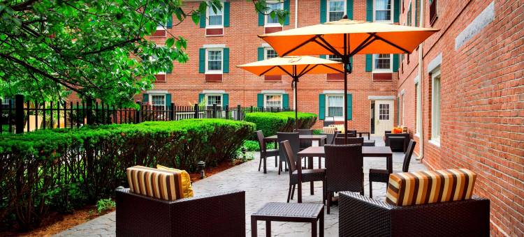 波士顿丹佛斯索尼斯塔精选酒店(Sonesta Select Boston Danvers)图片