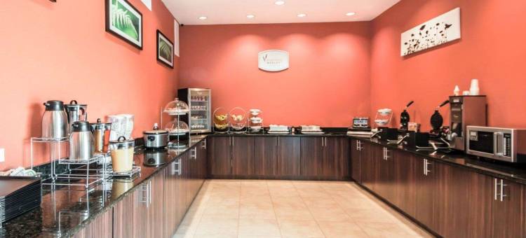 亨尼西北舒眠套房酒店(Sleep Inn & Suites Hennessey)图片