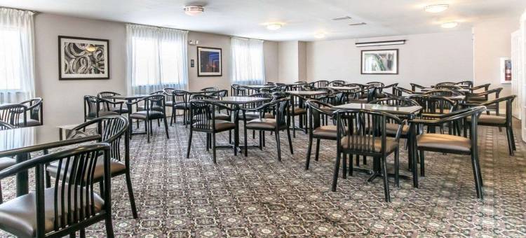 大学机场凯艺套房酒店(Quality Inn & Suites University-Airport)图片