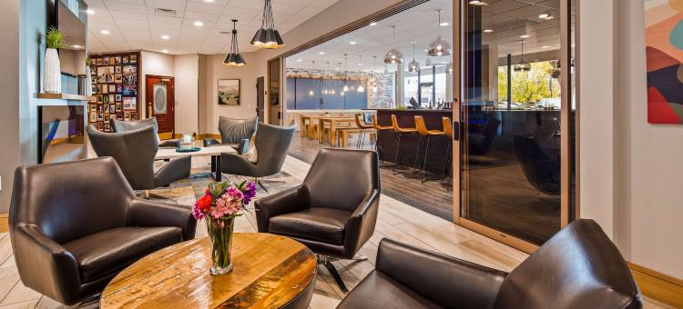 卢西穆尔套房酒店，贝斯特韦斯特至尊精选系列(The Rushmore Hotel  Suites, BW Premier Collection)图片