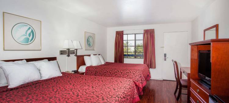 橙市阿纳海姆戴斯酒店(Days Inn by Wyndham Orange Anaheim)图片