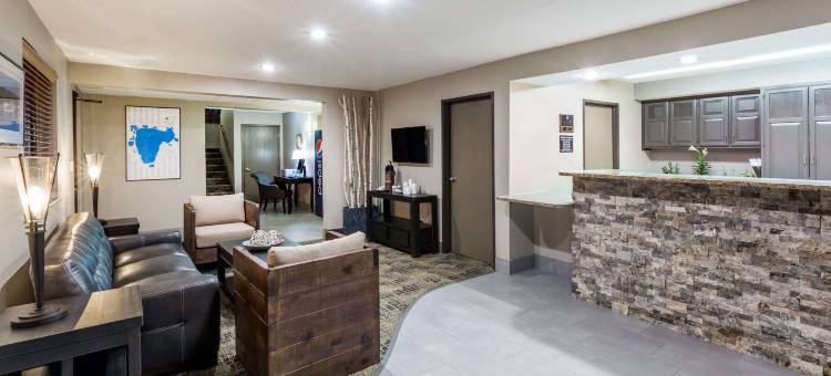 灵湖-奥科博吉速8酒店(Super 8 by Wyndham Spirit Lake/Okoboji)图片