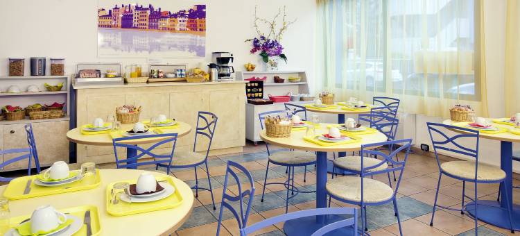 塞祖尔阿菲尔里昂圣尼克拉酒店(Séjours & Affaires Lyon Saint-Nicolas)图片