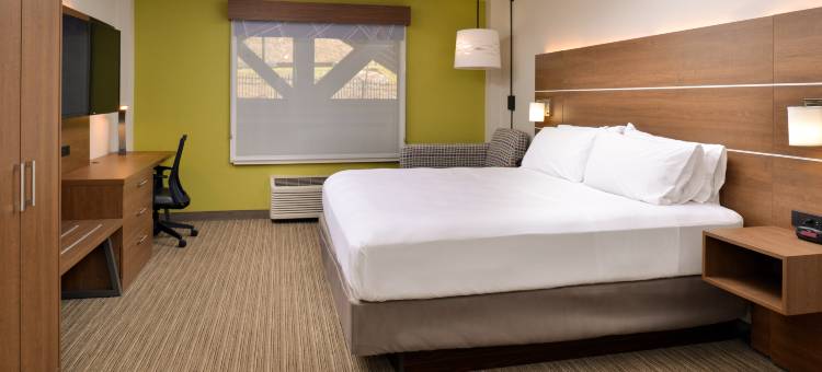 Holiday Inn Express 吹岩南(Holiday Inn Express Blowing Rock South)图片