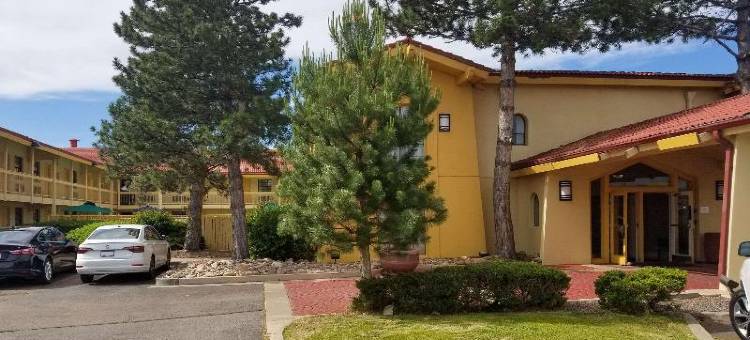 丹佛奥罗拉品质酒店(Quality Inn Aurora Denver)图片