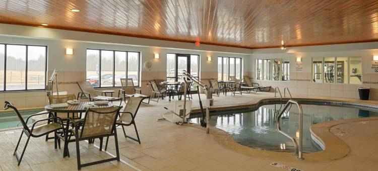 智选假日套房酒店格林菲尔德(Holiday Inn Express & Suites Greenfield)图片