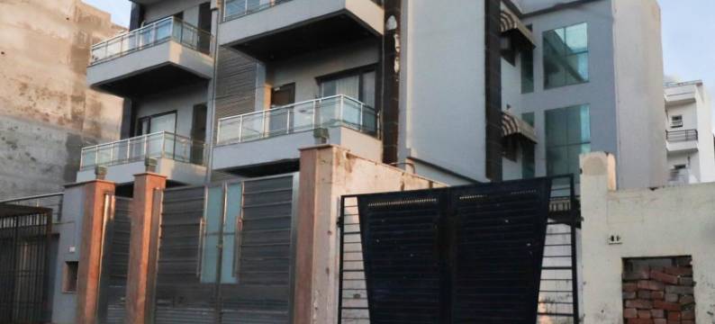 新阴蒂亚普利德酒店(Hotel New Indiapride)图片