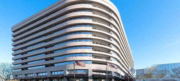 华盛顿贝塞斯达希尔顿安泊酒店(Embassy Suites by Hilton Bethesda Washington DC)图片