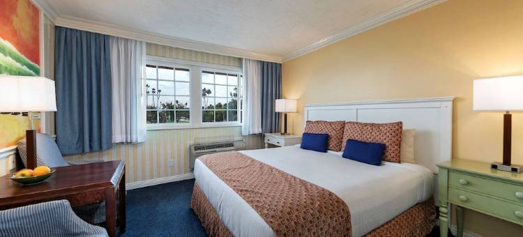 Bay Shores Peninsula Hotel图片