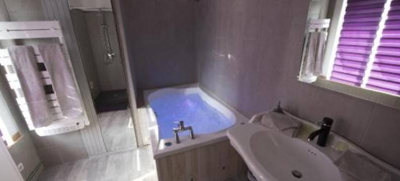 弗尔姆迪松格住宿加早餐庄园酒店(Maison d'Hôtes Ferme d'Issonges B&B)图片