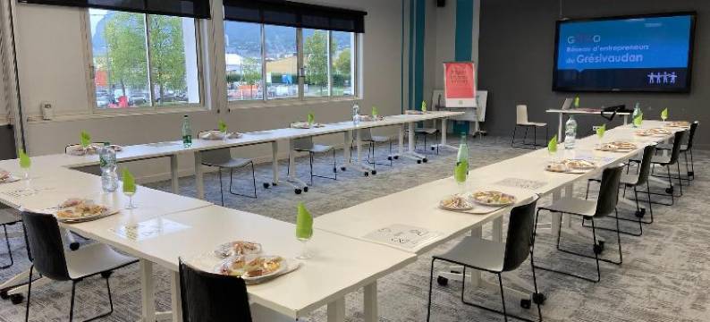 宜必思尚品克罗勒格勒诺布尔 A41 酒店(Ibis Styles Crolles Grenoble A41)图片