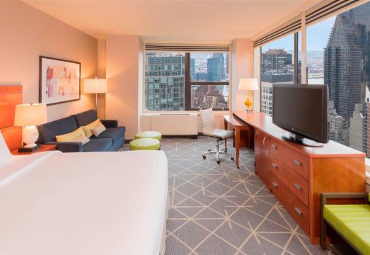 Courtyard New York Manhattan/Midtown East Hotel Overview