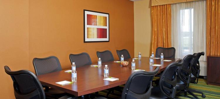 芝加哥内珀维尔万豪万枫酒店(Fairfield Inn & Suites Chicago Naperville)图片