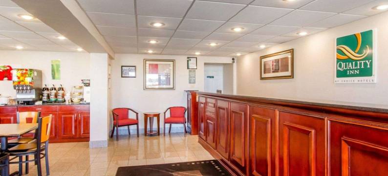 戴尔斯堡I-155凯艺酒店(Quality Inn Dyersburg I-155)图片