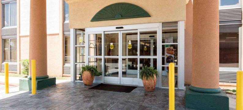 舒瑞夫波特机场品质酒店(Quality Inn Shreveport Airport)图片