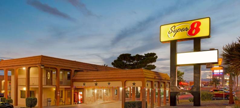 埃尔帕索机场温德姆速8酒店(Super 8 by Wyndham El Paso Airport)图片