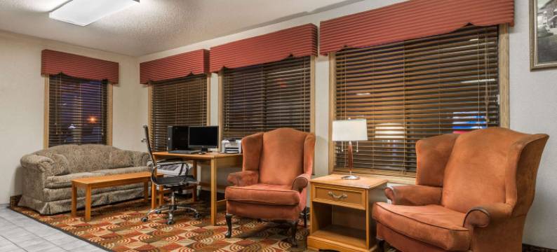 曼西波尔州立大学戴斯酒店(Days Inn by Wyndham Muncie -Ball State University)图片