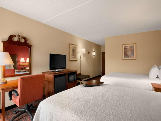 伊利-南欢朋酒店