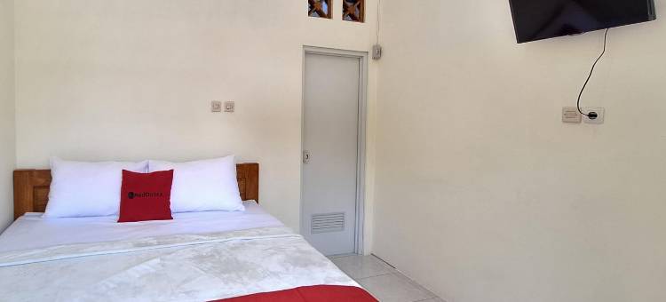 红门酒店清真-吉瓦岸汽车总站附近(Reddoorz Syariah Near Terminal Bus Giwangan)图片