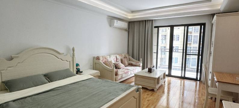 房东肖啵啵公寓(骖鸾路分店)图片