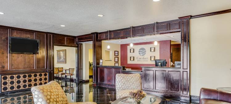 斯莱德尔品质套房酒店(Quality Inn & Suites Slidell)图片