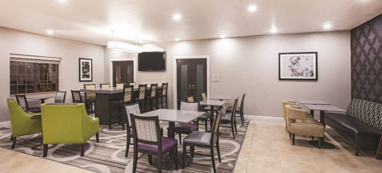 艾达拉昆塔温德姆套房酒店(La Quinta Inn & Suites by Wyndham Ada)图片