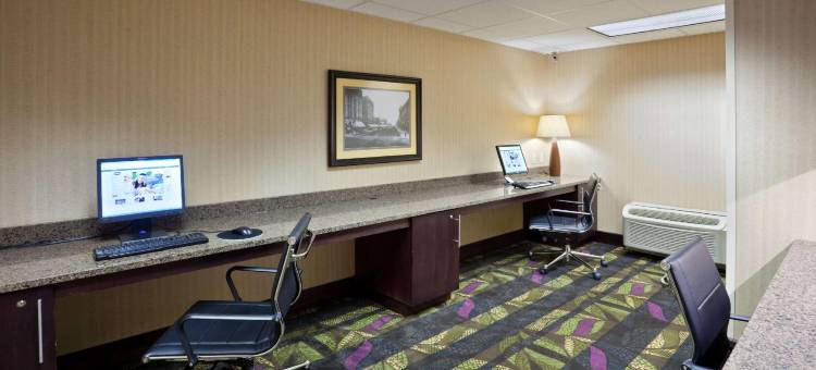 希尔顿欢朋酒店-苏福尔斯市(Hampton Inn Sioux Falls)图片