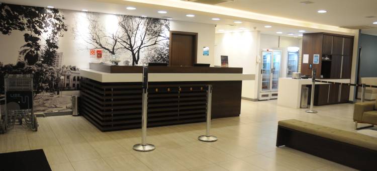 金塔机场 - Lizz - 由Fênix酒店提供(Golden Tower Aeroporto - Lizz - by Fênix Hotéis)图片