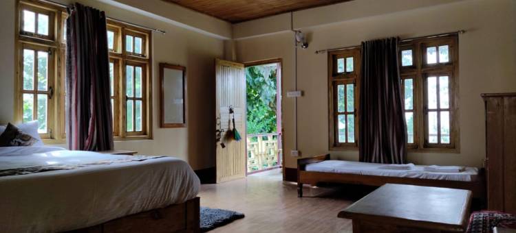 Tripoo Rhisum the Haapo Retreat图片