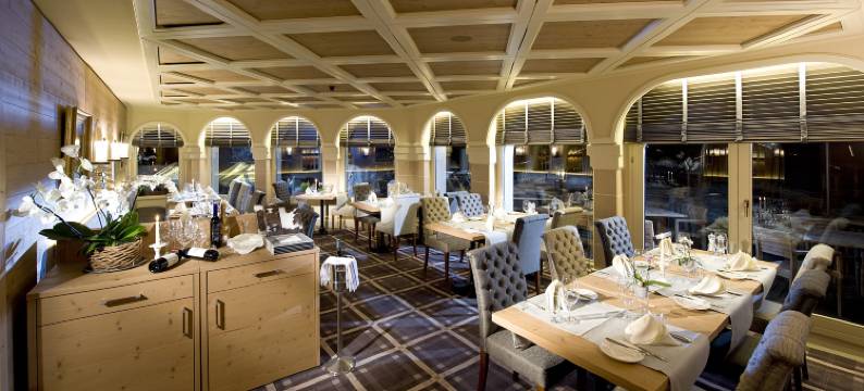 莱斯豪茨格施塔德水疗高尔夫酒店(Golfhotel les Hauts de Gstaad & Spa)图片