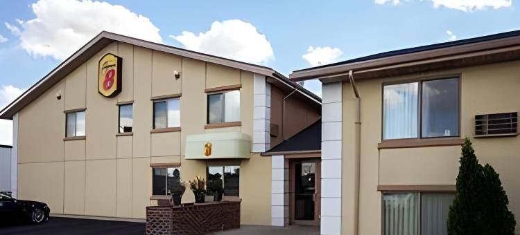 马歇尔速8酒店(Super 8 by Wyndham Marshall MN)图片