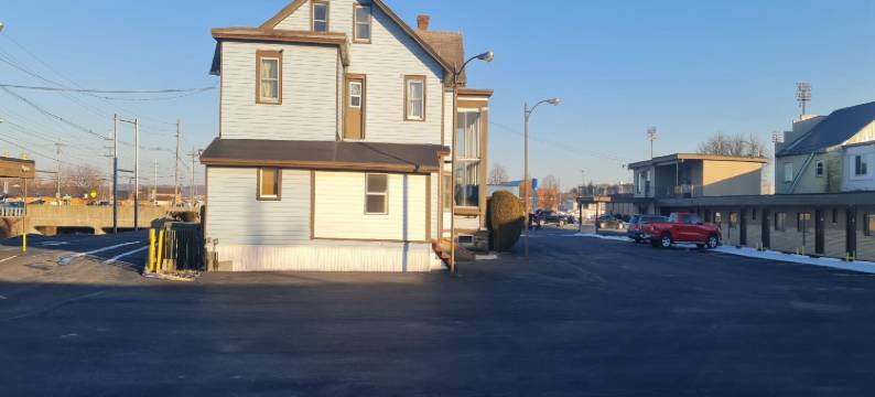 杜波依斯庄园汽车旅馆(DuBois Manor Motel)图片