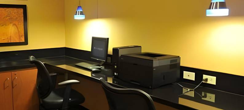 斯蒂尔沃特万枫套房酒店(Fairfield Inn & Suites Stillwater)图片