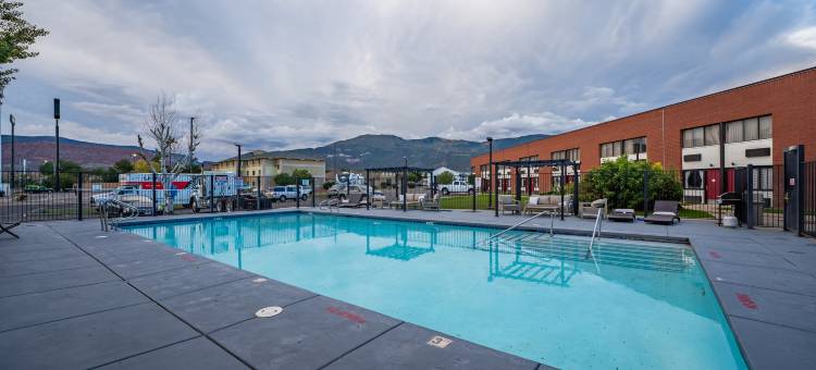 锡达城华美达酒店(Ramada by Wyndham Cedar City)图片