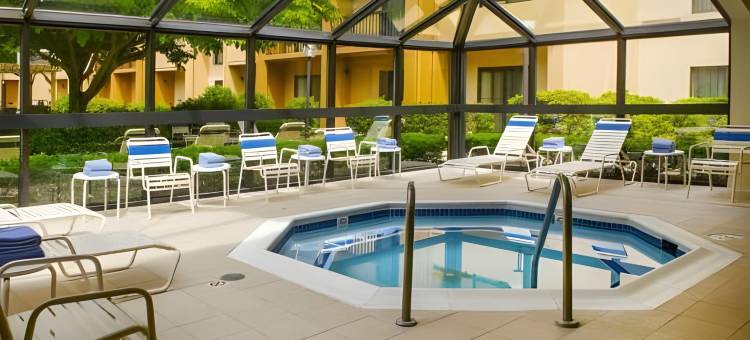 波士顿安多弗万怡酒店(Courtyard Boston Andover)图片