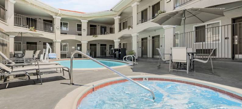 桑蒂贝斯特韦斯特酒店(Best Western Santee Lodge)图片