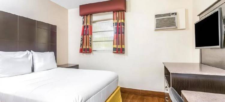 伊克诺旅馆套房酒店(Econo Lodge Inn & Suites)图片