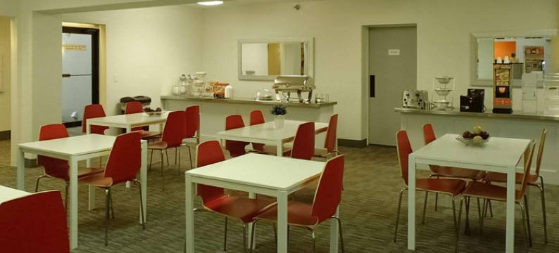 美泉宫旅店(Schoenbrunn Inn)图片