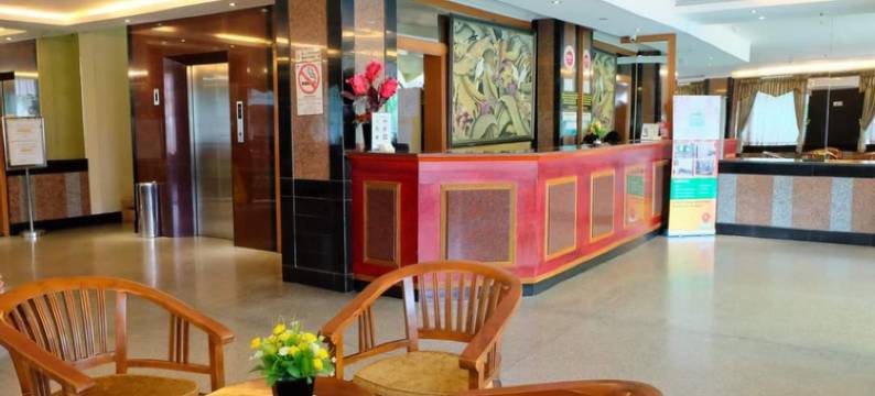 哈克马加达广场酒店(Plaza Hotel Harco Mangga Dua)图片