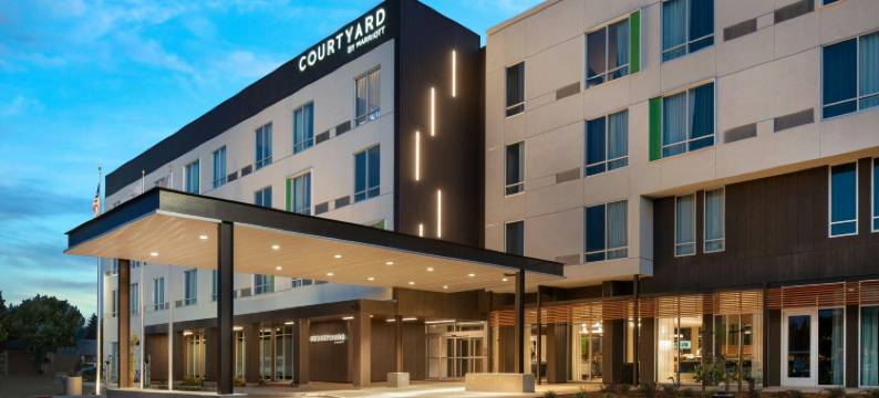 Courtyard Fresno Clovis图片