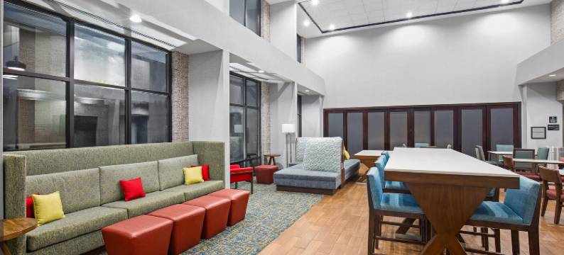 希尔顿欢朋酒店-塞尔马(Hampton Inn Selma)图片