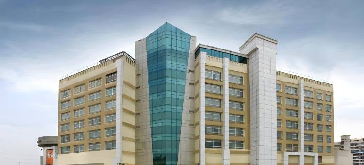 玛哈昆萨罗瓦尔柱廊套房酒店(Mahagun Sarovar Portico Suites)图片