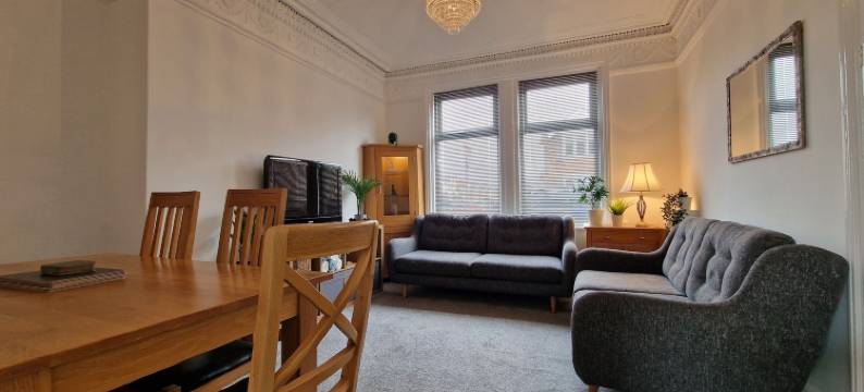 Dysa修道院房(Dysa Abbey House)图片