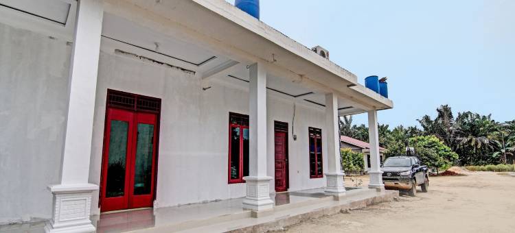 森达纳伊斯兰旅馆酒店，靠近PASAR FLAMBOYAN(Hotel O Wisma Cendana Syariah Near Pasar Flamboyan)图片