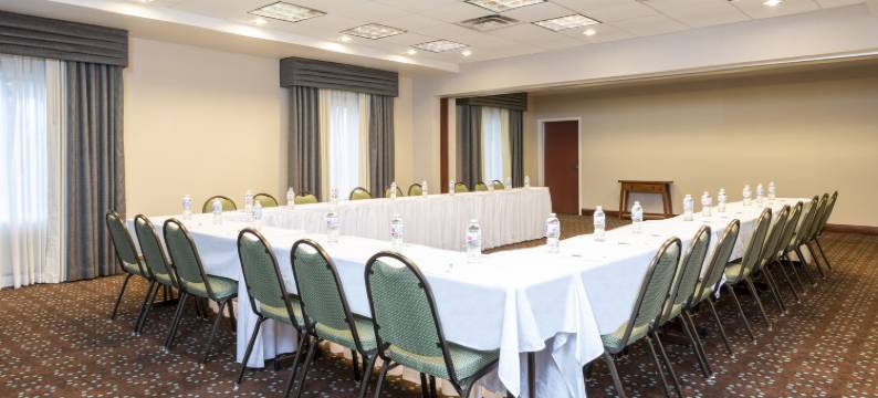 迈尔斯堡欢朋酒店及套房(Hampton Inn & Suites Fort Myers-Colonial Blvd.)图片