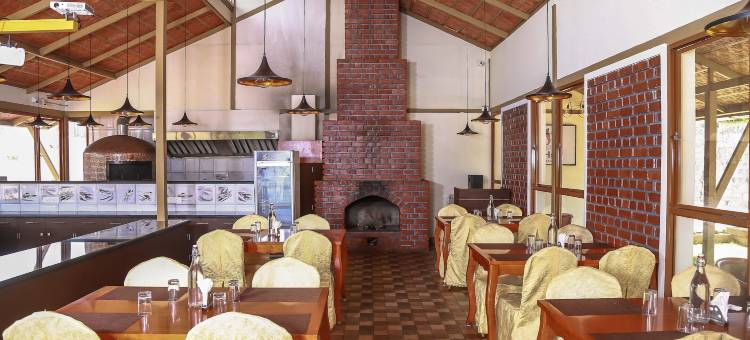 瑜伽乌塔卡蒙德度假村(Yantra Resort, Ooty)图片