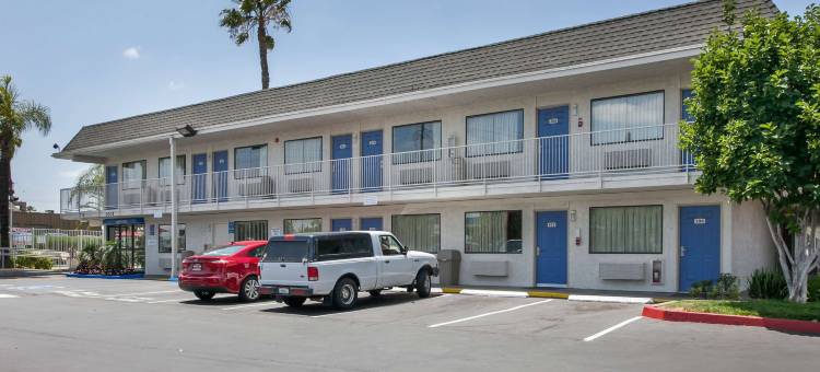 洛杉矶柔似密6号汽车旅馆(Motel 6 Rosemead, CA - Los Angeles)图片